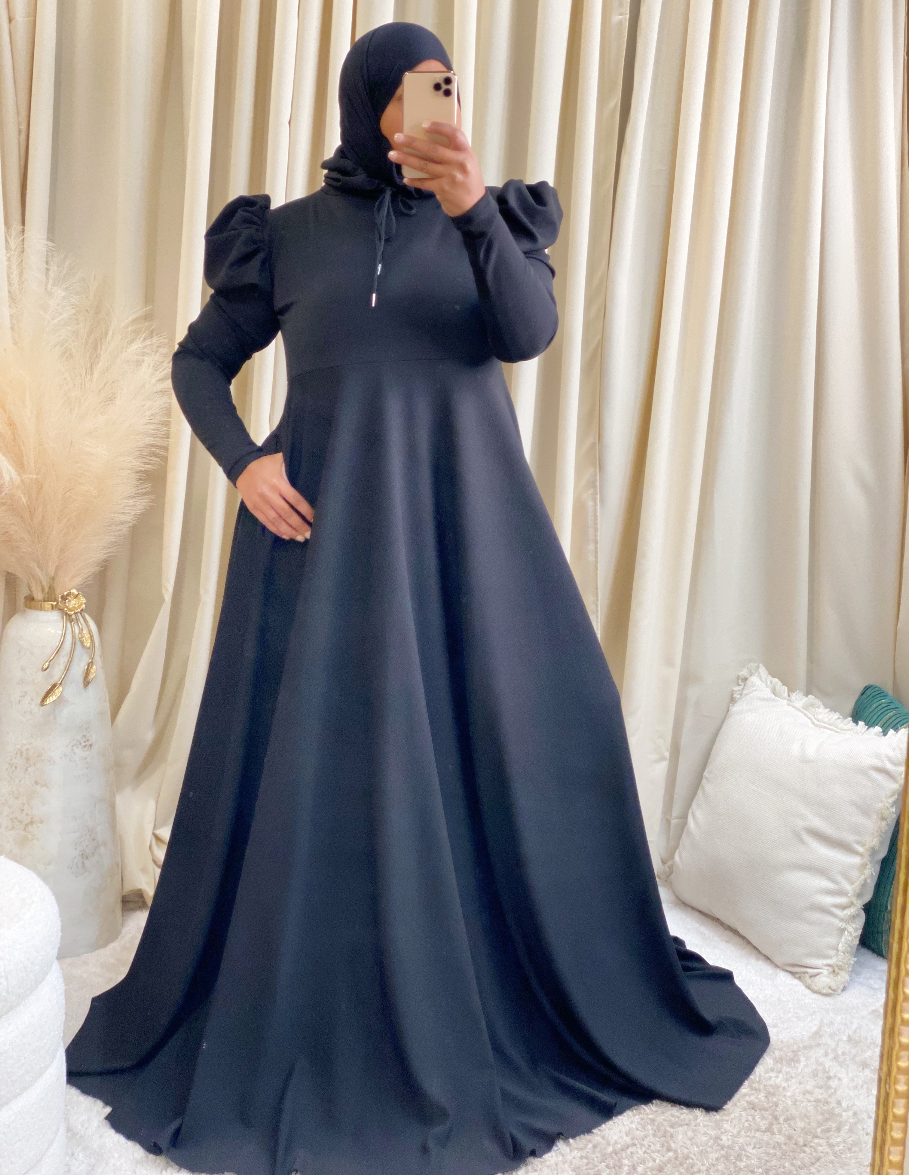 PRINCESS (BLACK)