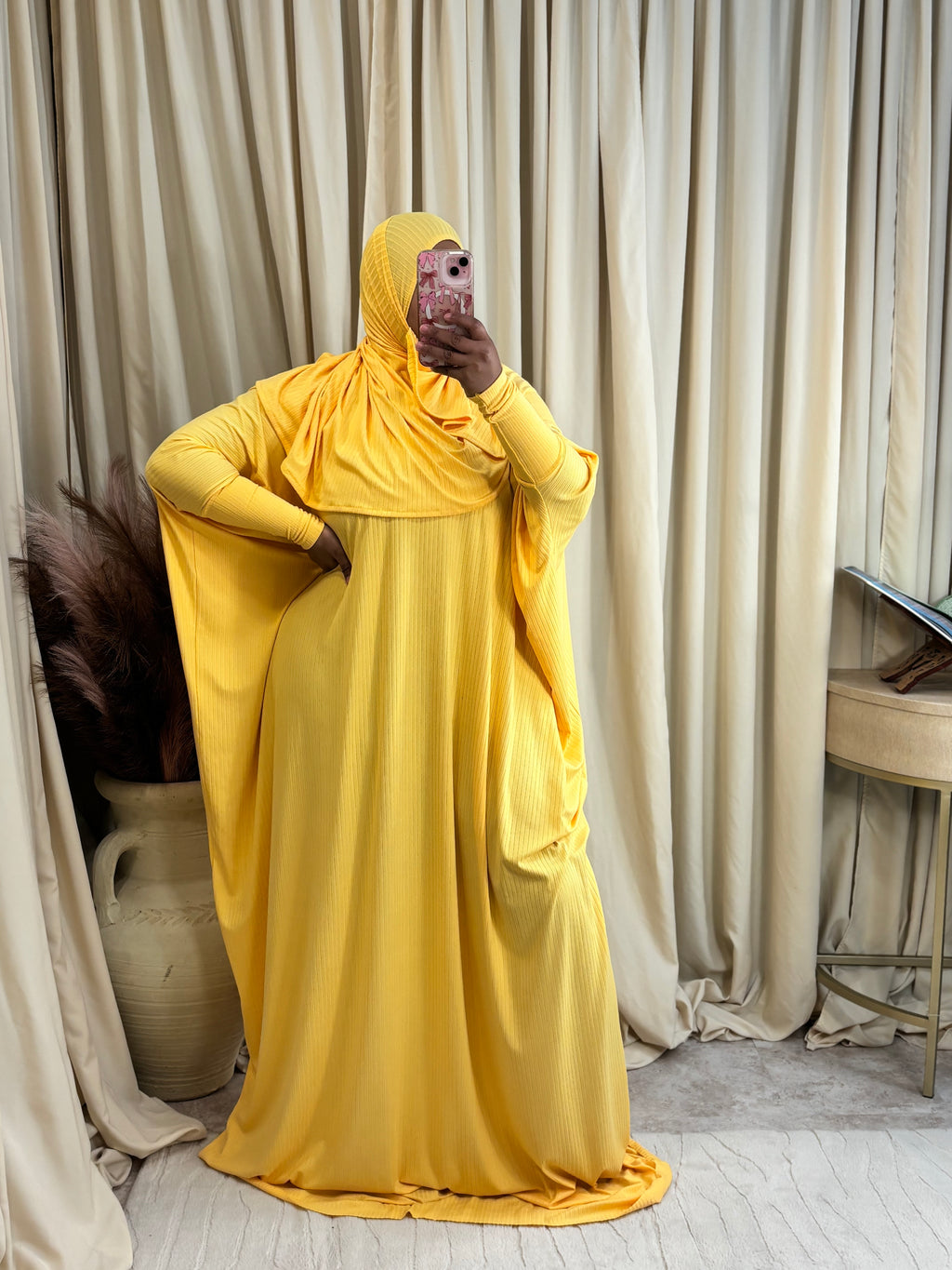 NAIMAH (LEMON)