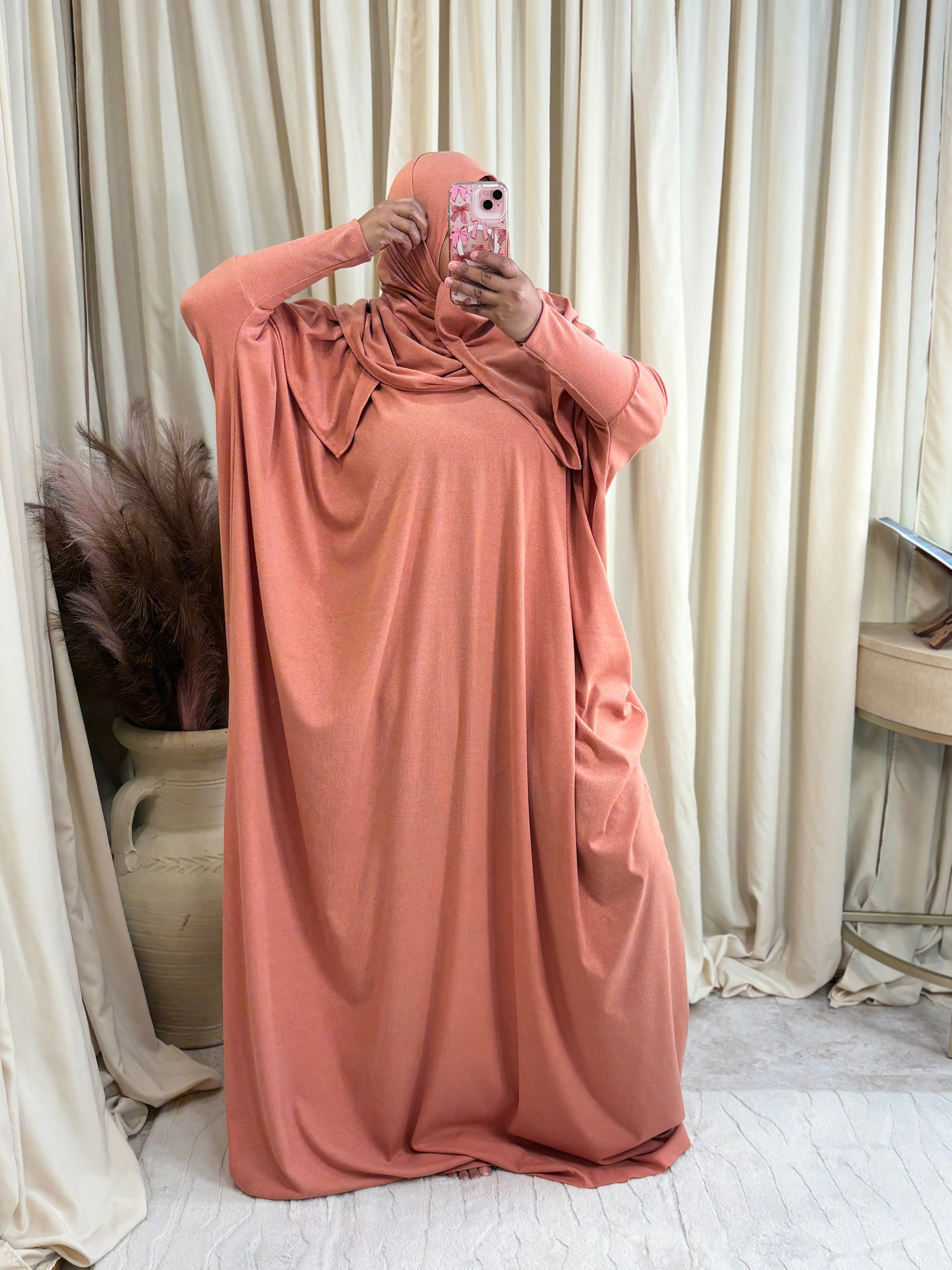 NAIMAH (PEACH)