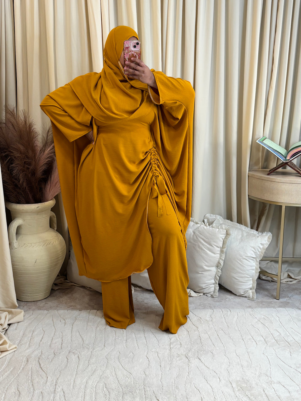 POSH (GOLD)