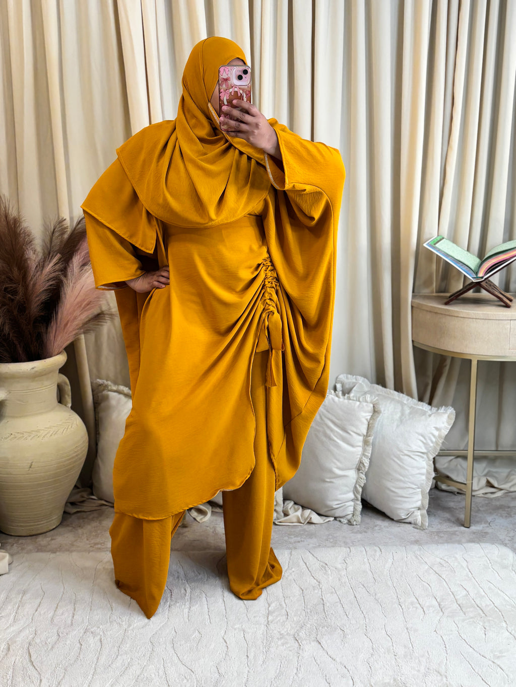 POSH (GOLD)