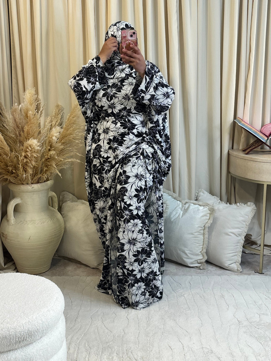 POSH (BLK/WHT)