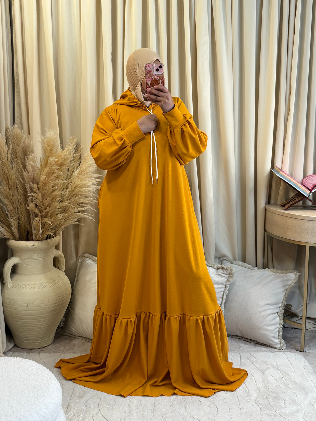 AMBER (GOLD)