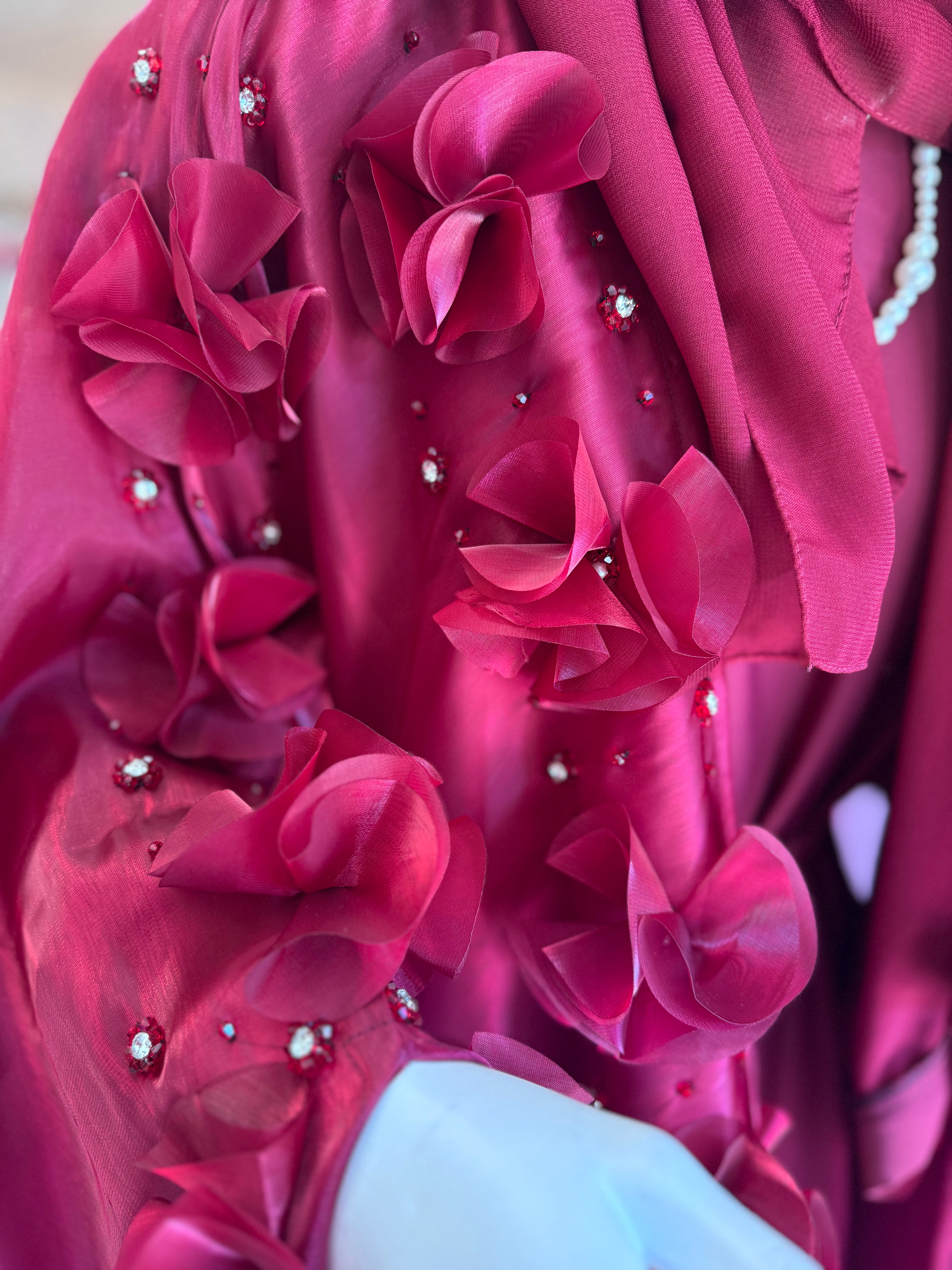 NOOR (BURGUNDY)
