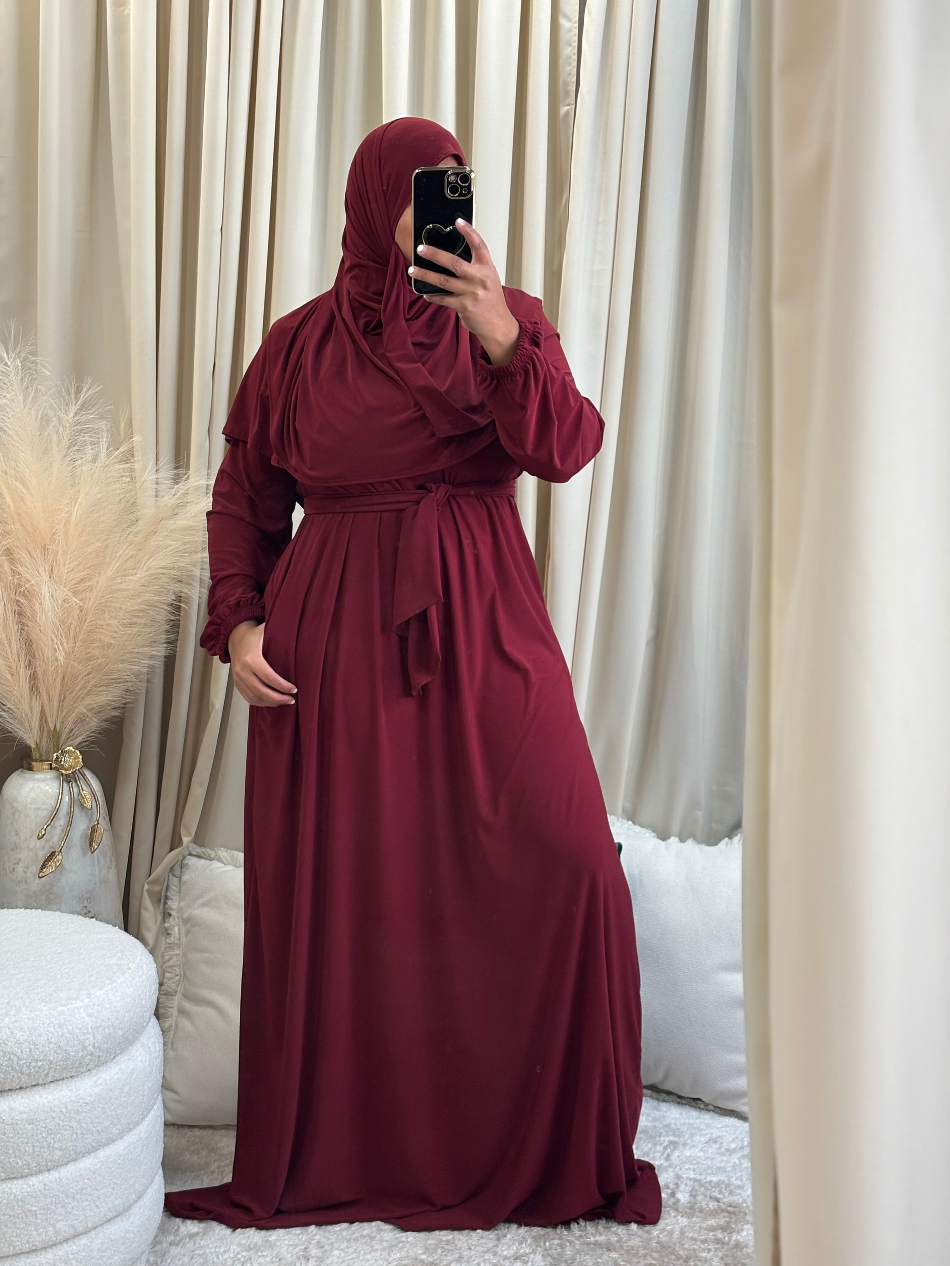 THE DRESS (WINE)