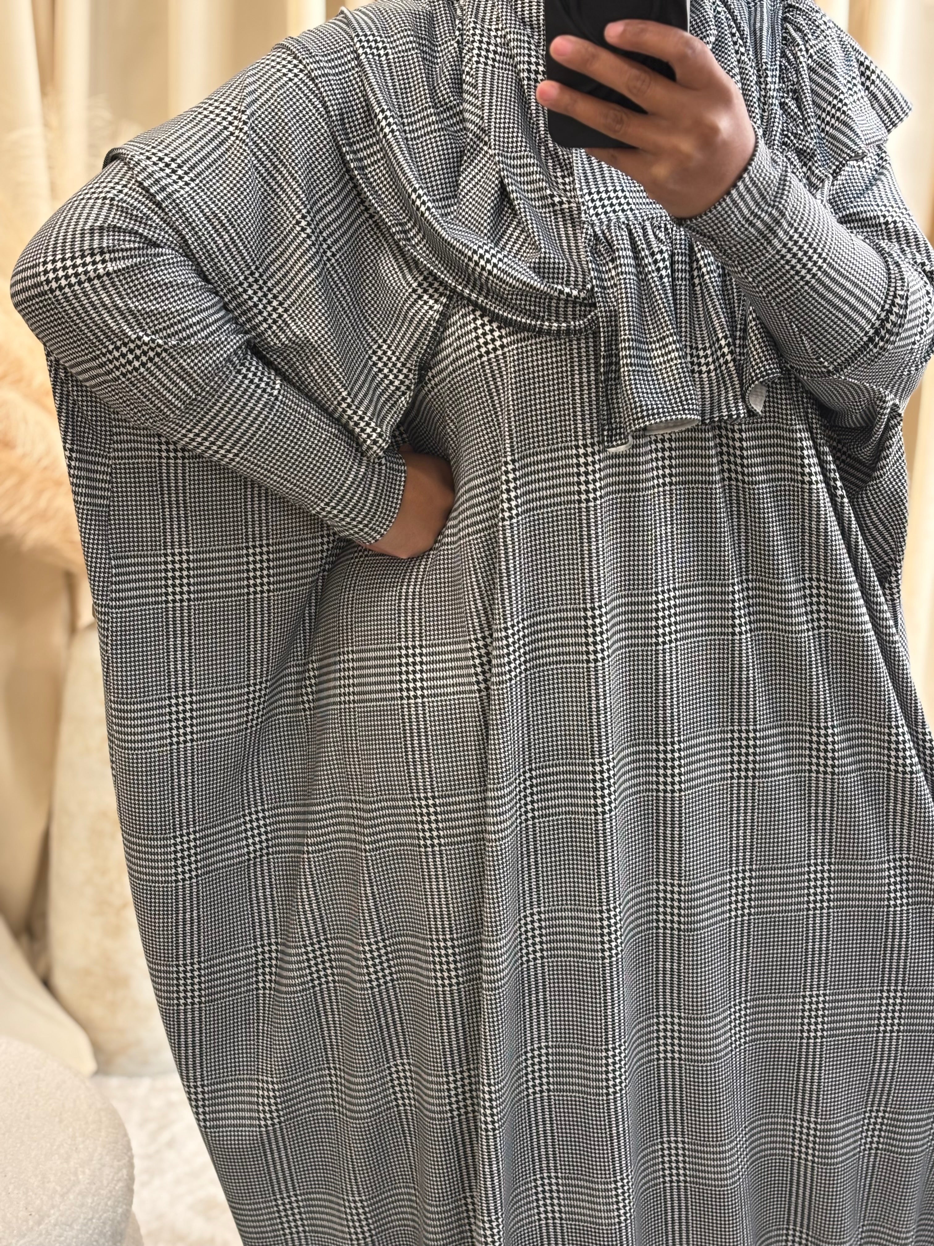 NAIMAH (HOUNDSTOOTH)