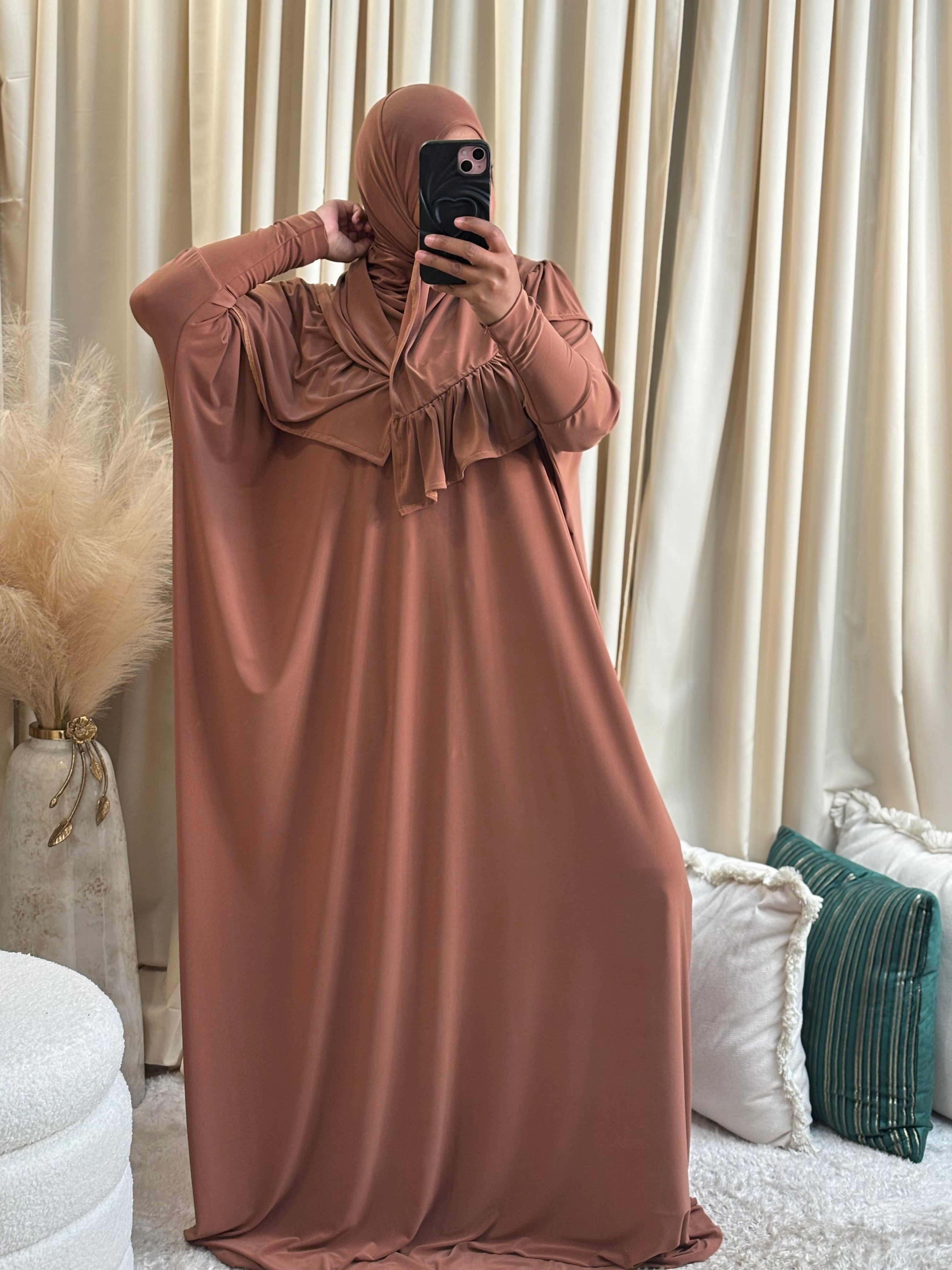 NAIMAH (CARAMEL)