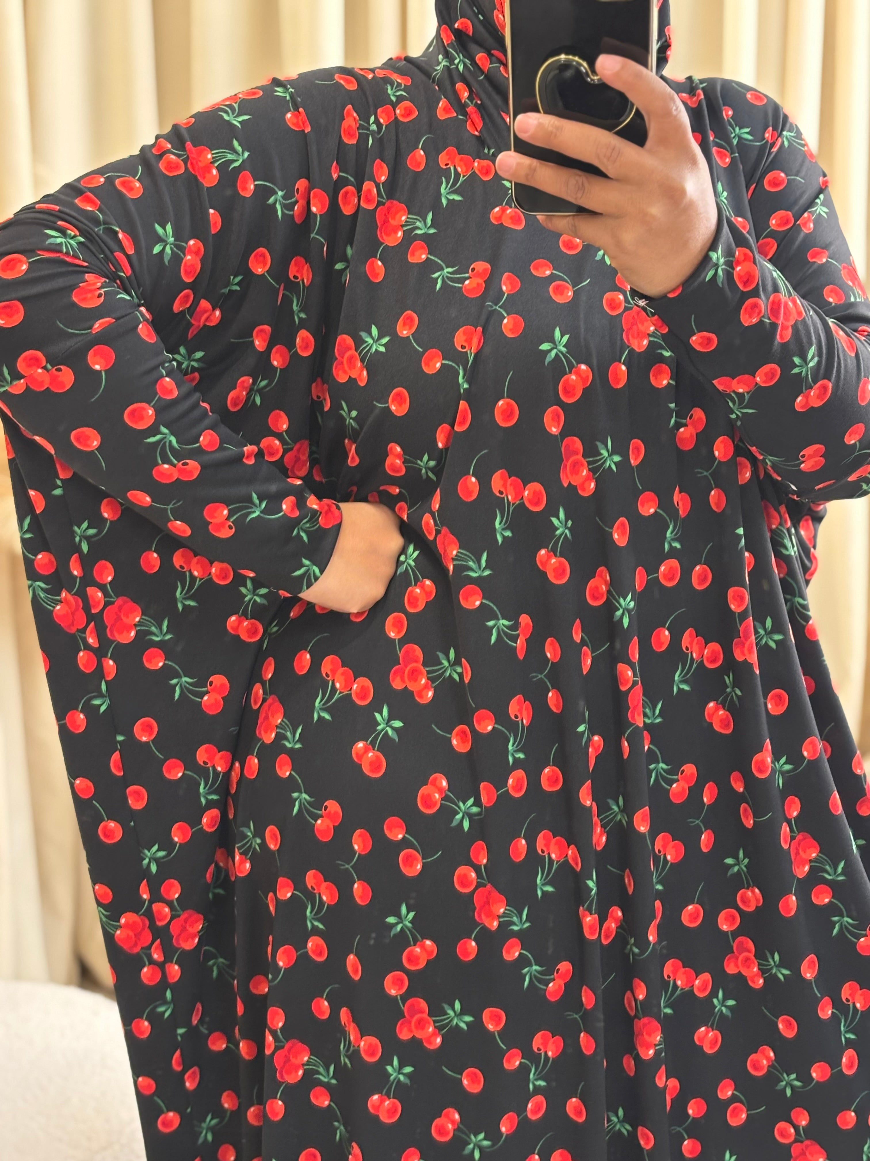 5 A DAY (BLK/CHERRIES)