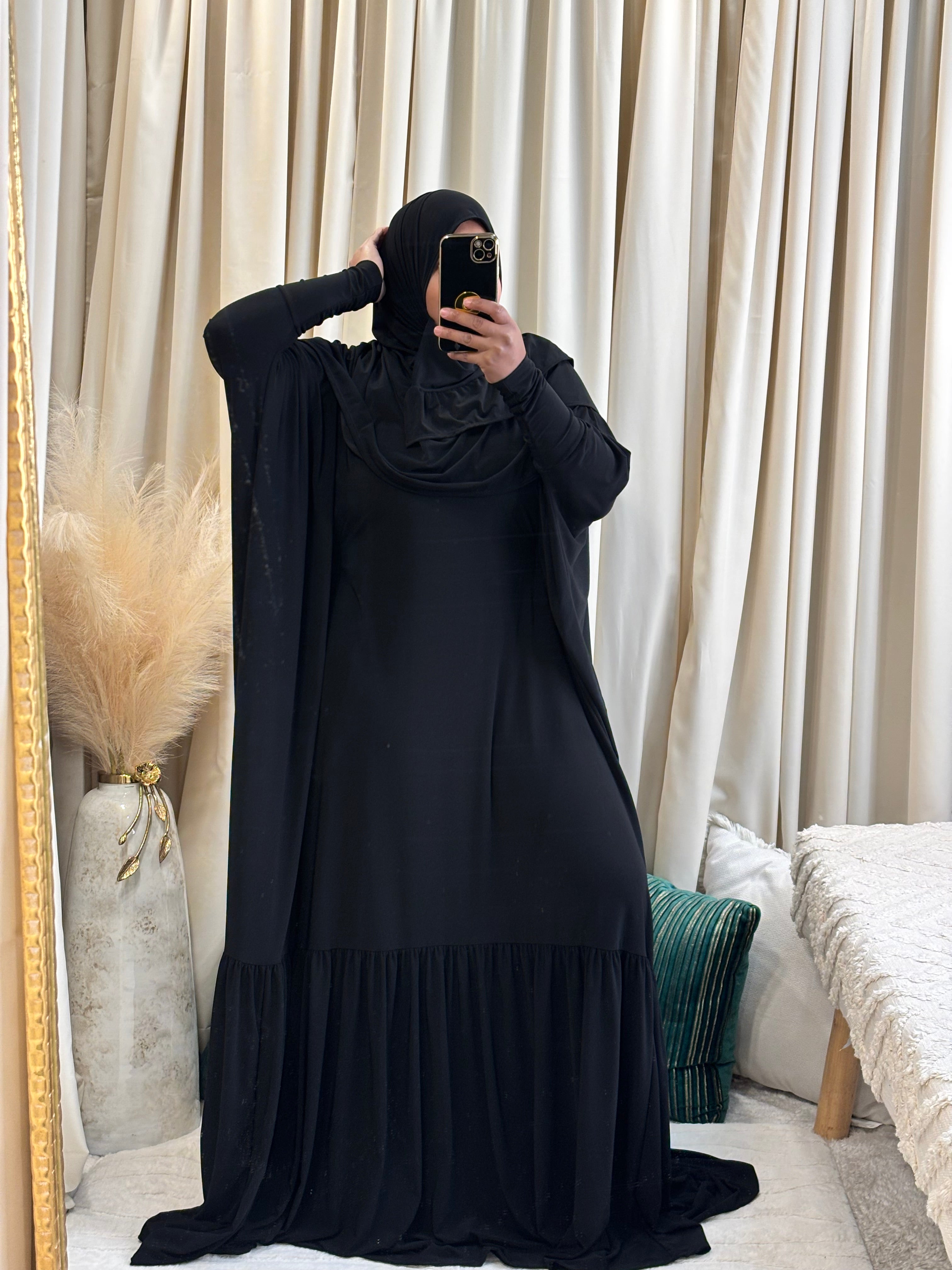 DESI RUFFLE (BLACK)