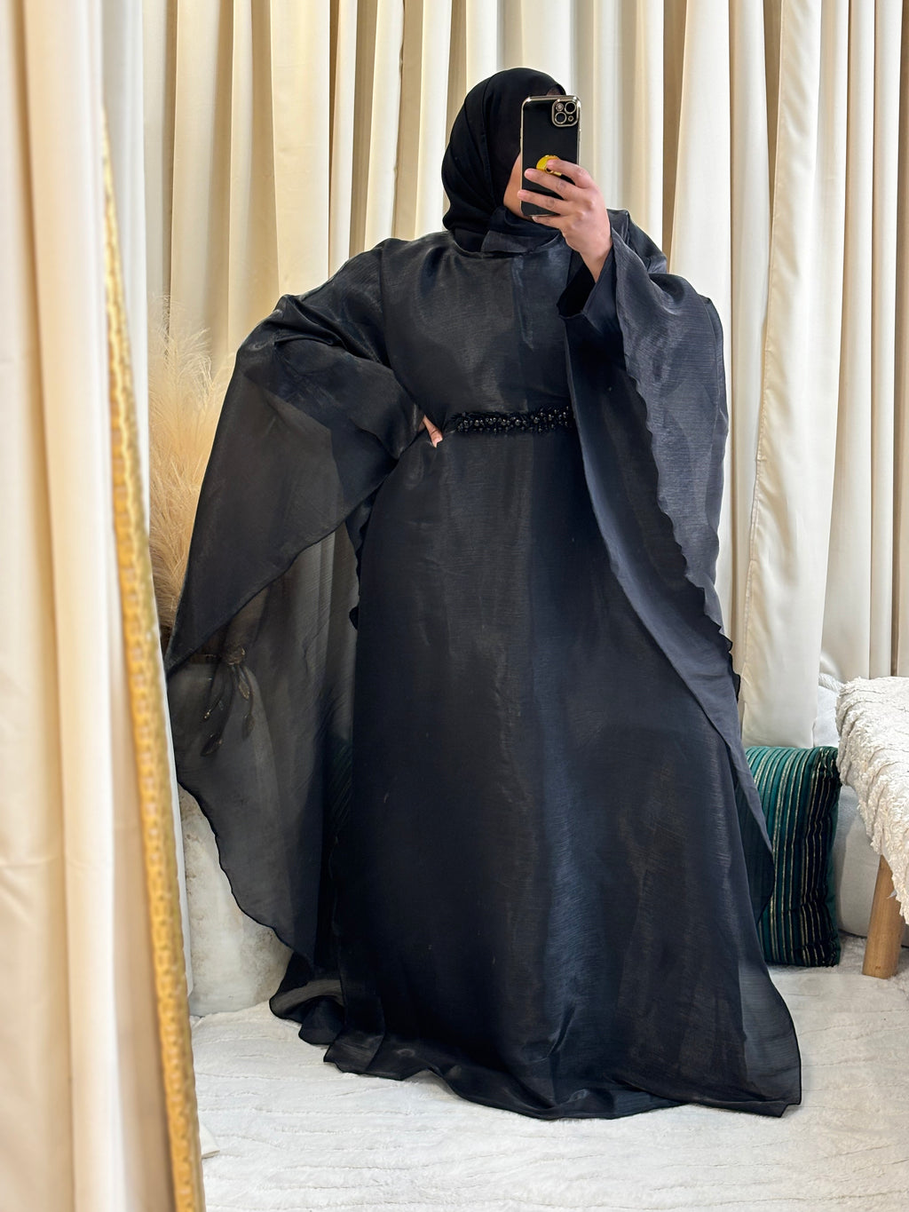 AMAL (BLACK)