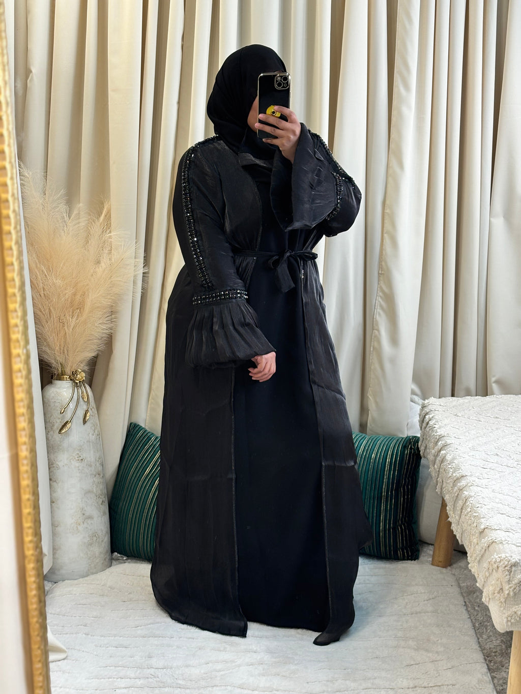 INDIA (BLACK)